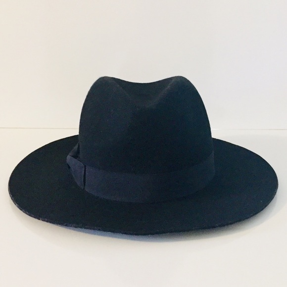 Accessories - SO Trendy Vintage 80s Black Hat 100% Wool